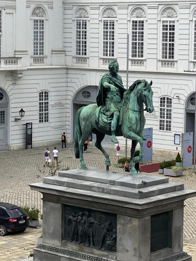 Palais Palffy Lägenhet Wien Exteriör bild